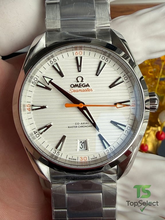 Omega Seamaster Aqua Terra White Dial Orange Hand - 18