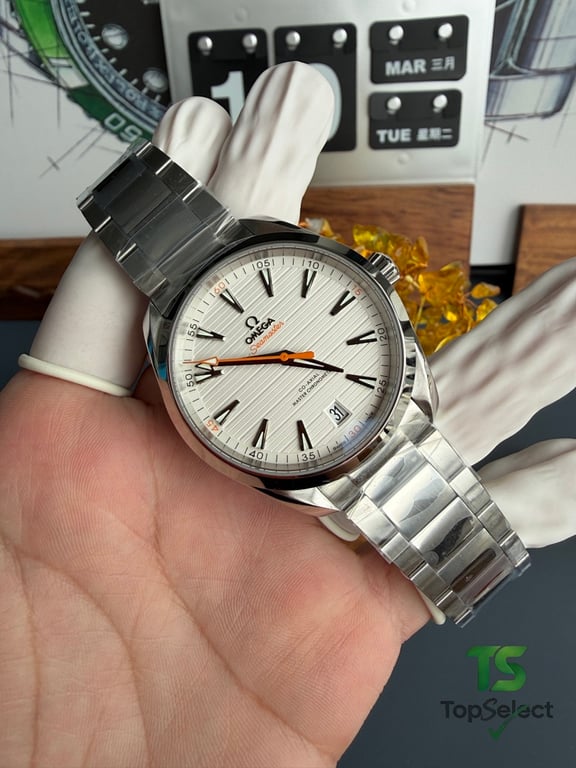 Omega Seamaster Aqua Terra White Dial Orange Hand - 19