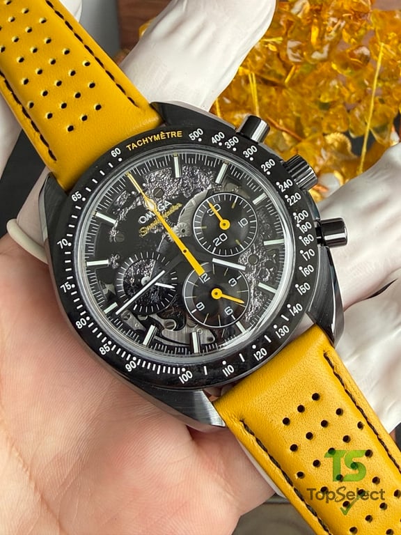 Omega Speedmaster Dark Side of the Moon Apollo 8 - 5