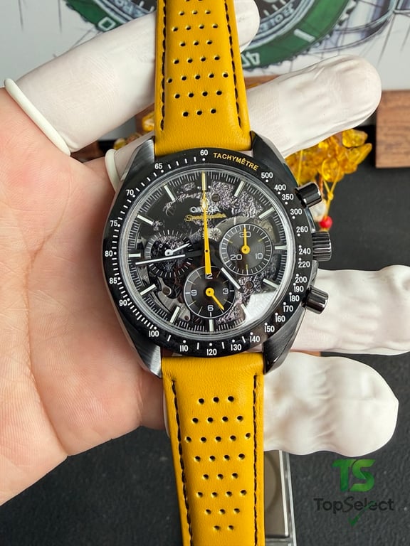 Omega Speedmaster Dark Side of the Moon Apollo 8 - 8