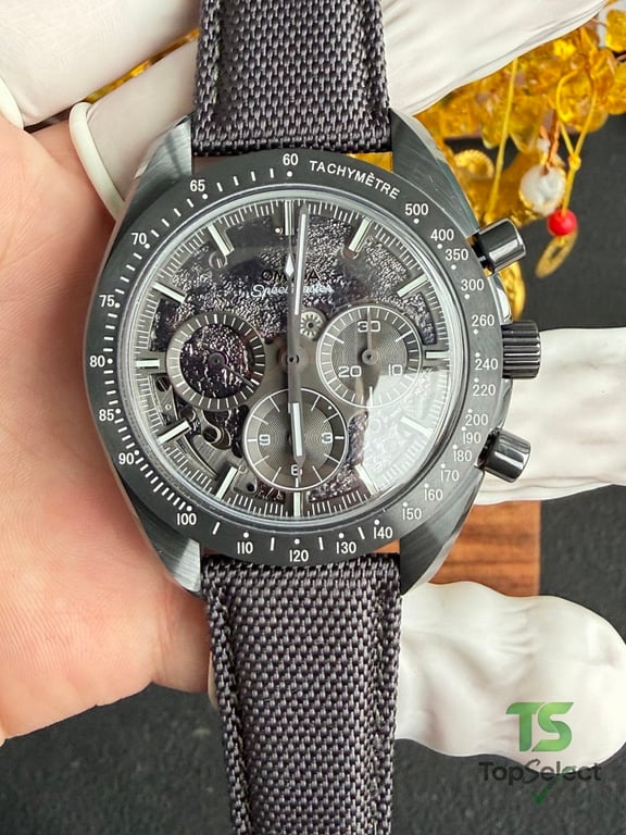 Omega Speedmaster Grey Side of the Moon - 2