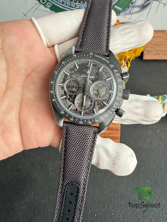 Omega Speedmaster Grey Side of the Moon - 16