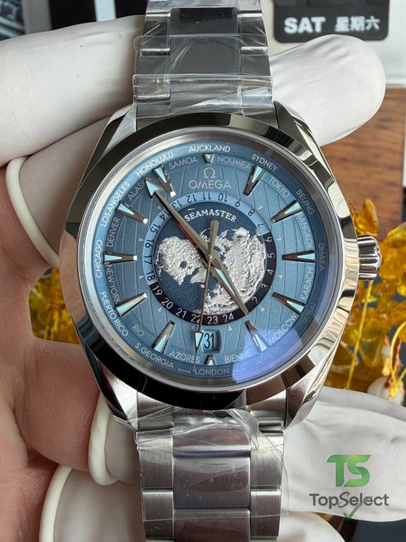 Omega Seamaster Aqua Terra Worldtimer Summer Blue - 11