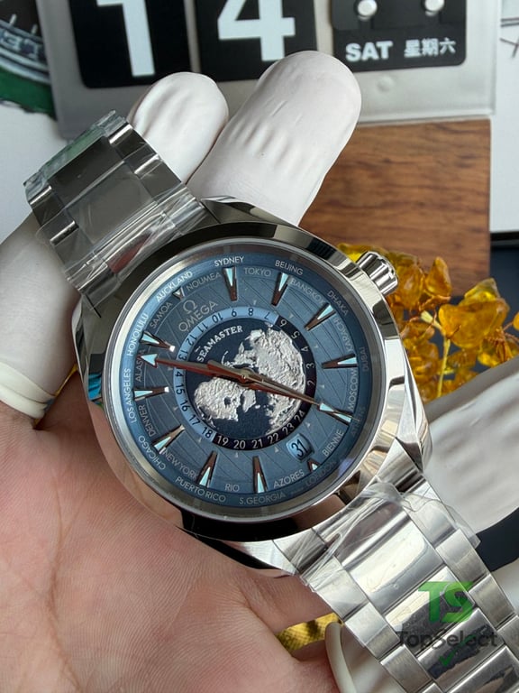 Omega Seamaster Aqua Terra Worldtimer Summer Blue - 21