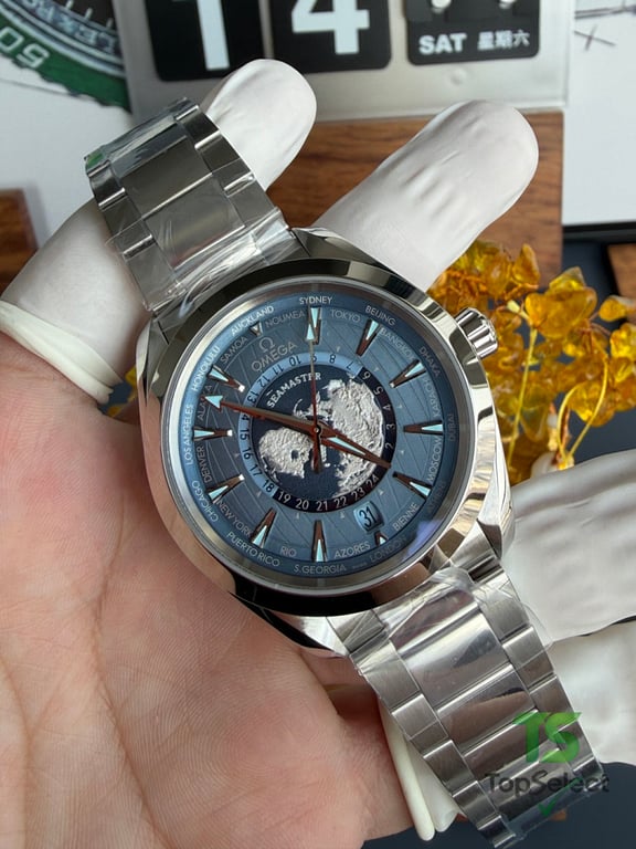 Omega Seamaster Aqua Terra Worldtimer Summer Blue - 5