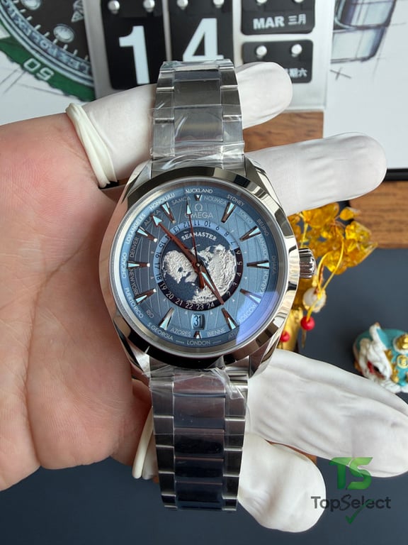 Omega Seamaster Aqua Terra Worldtimer Summer Blue - 8