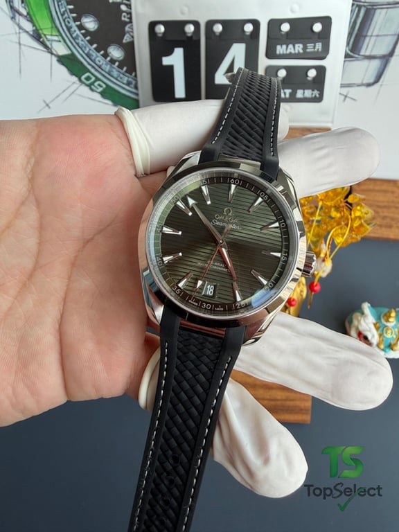 Omega Seamaster Aqua Terra Green Dial - 22