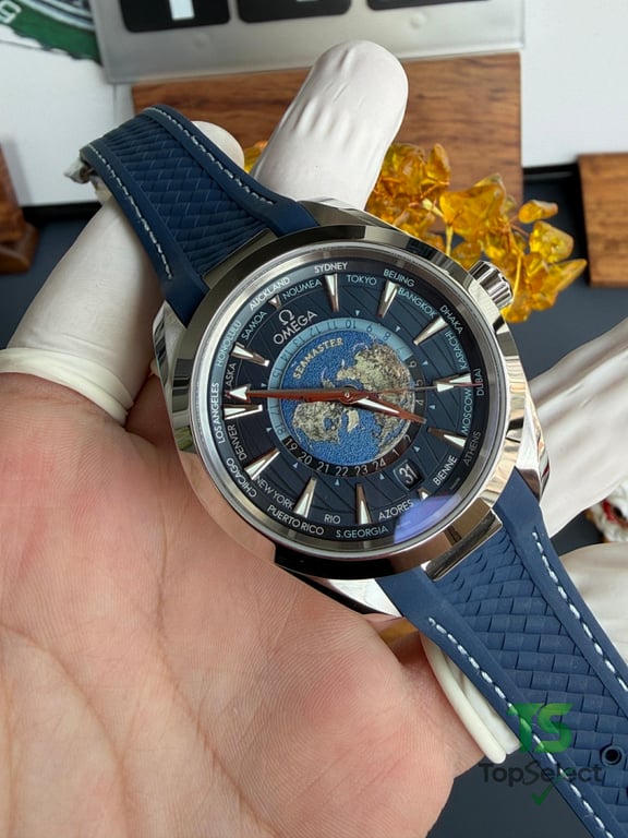 Omega Seamaster Aqua Terra Worldtimer Blue - 11