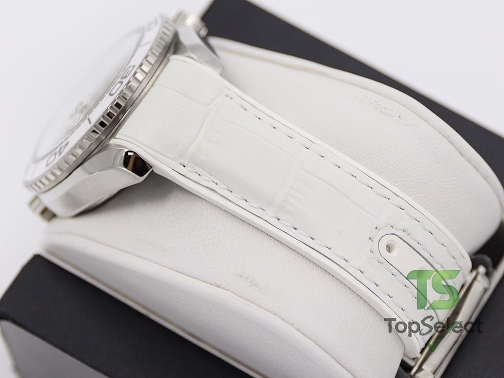 Omega Seamaster Planet Ocean 600m White 39.5mm - 5