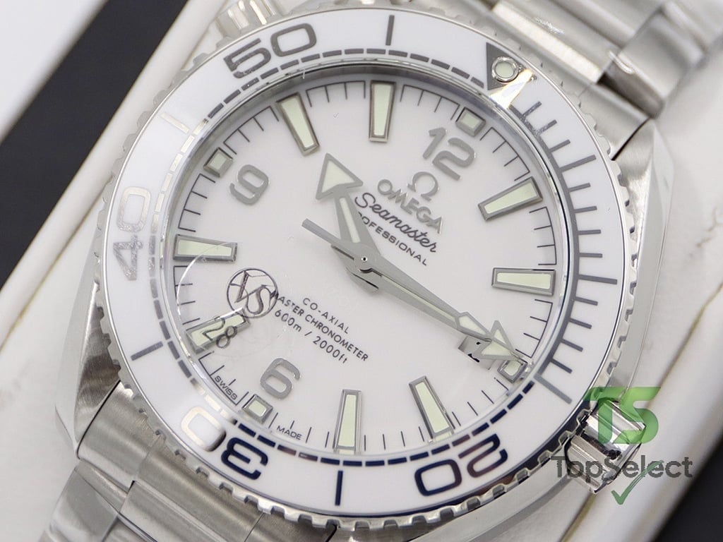 Omega Seamaster Planet Ocean 600m White Ceramic 39.5mm - 5