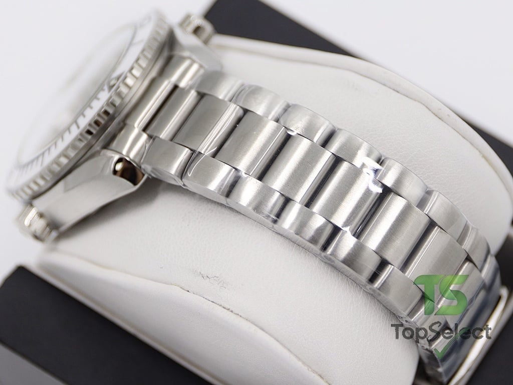 Omega Seamaster Planet Ocean 600m White Ceramic 39.5mm - 6