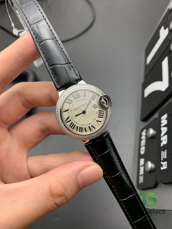 Cartier Ballon Bleu 33mm Diamond Bezel Black Leather - 3