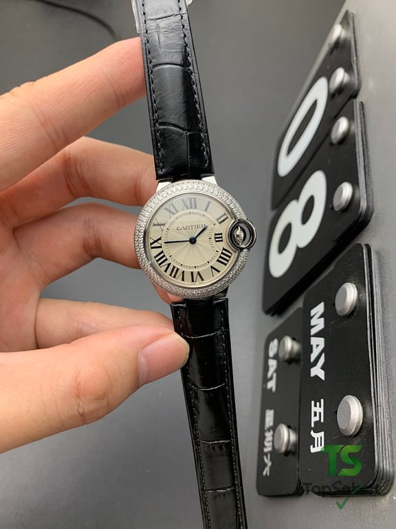 Cartier Ballon Bleu Diamond Bezel Black Leather - 2