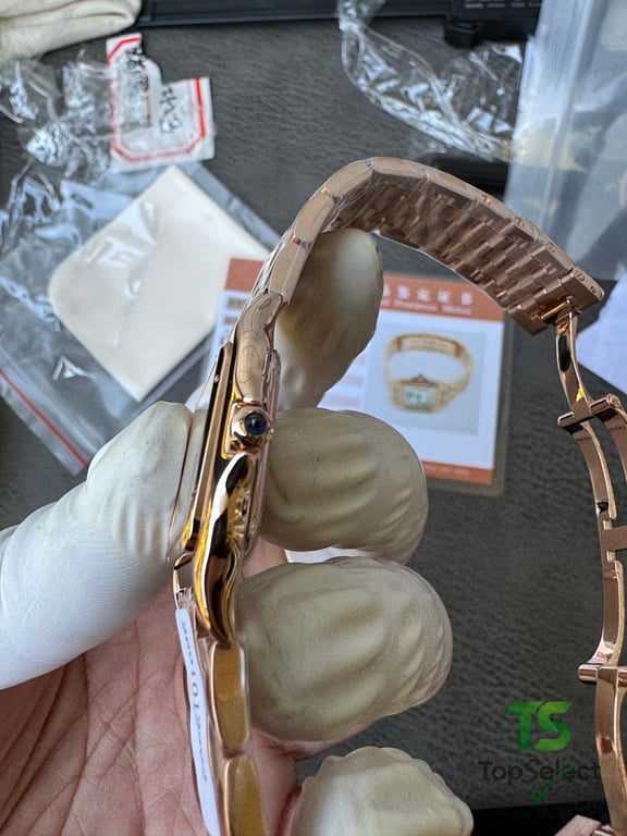 Cartier Panthère de Cartier Rose Gold Watch - 19