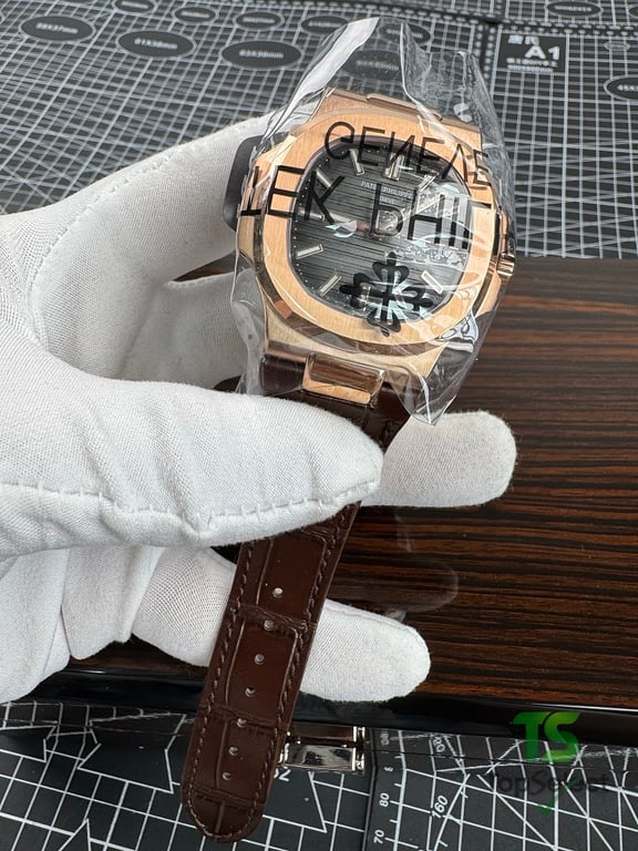 Cartier Tank Watch with Leather Strap - 87