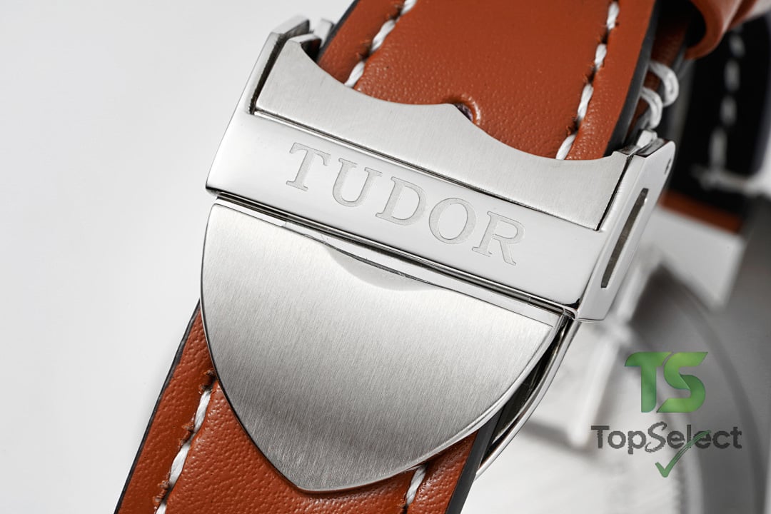Tudor Black Bay 41 M79540 Black Dial Leather Strap - 5