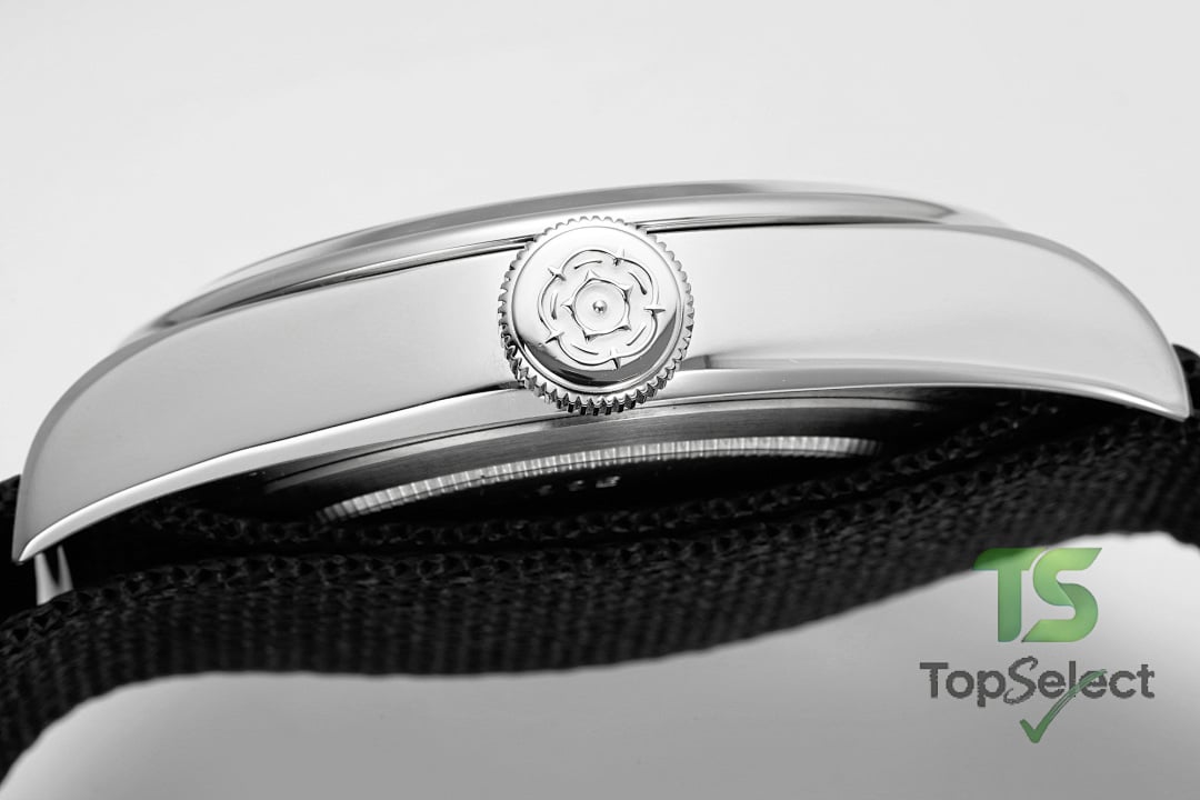 Tudor Black Bay 41 M79540 Blue Dial - 8