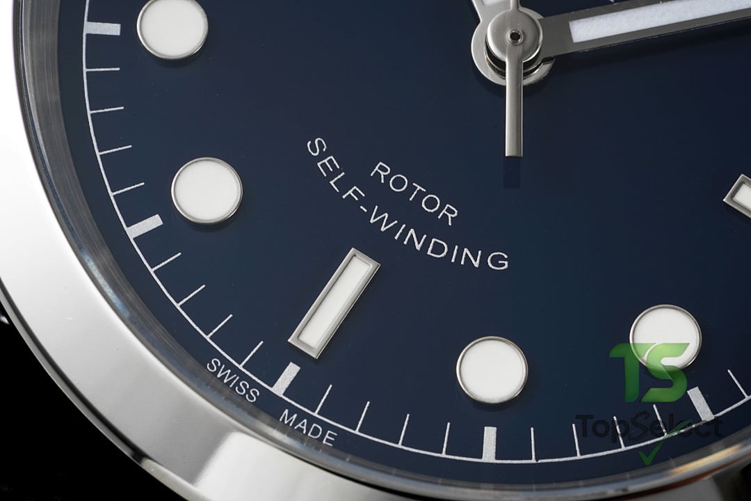 Tudor Black Bay 41 M79540 Blue Dial - 9