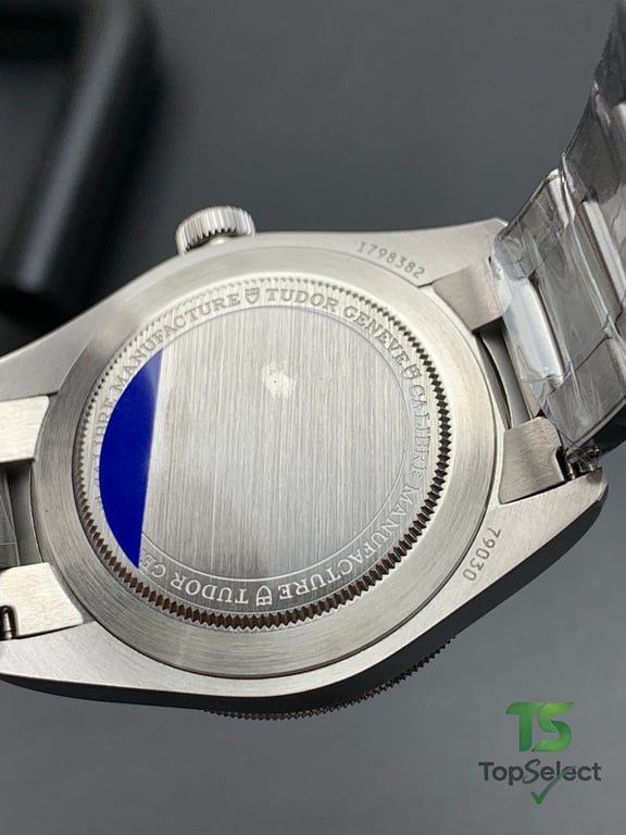 Tudor Black Bay Fifty-Eight Black Dial - 6