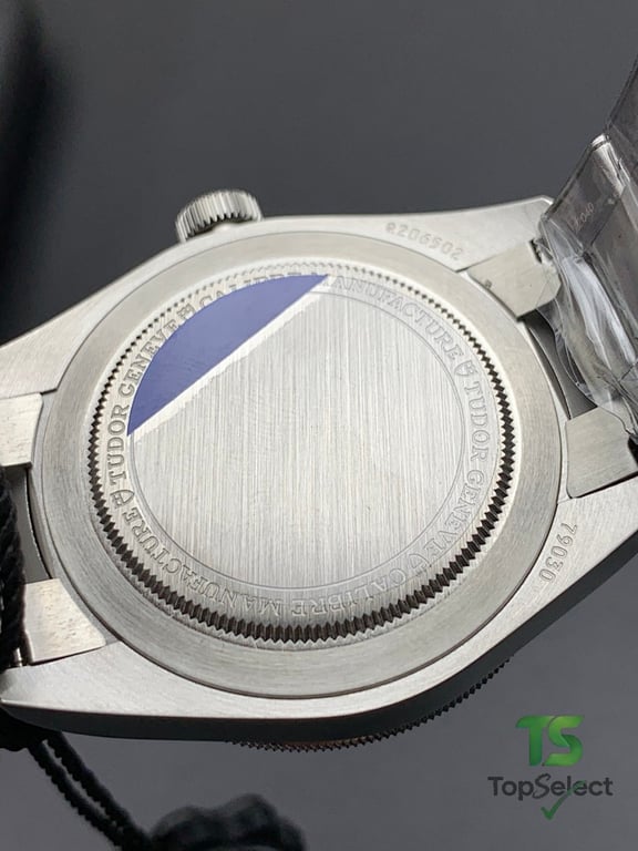 Tudor Black Bay Fifty-Eight Blue 79030 - 3