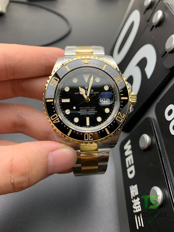 Tudor Black Bay 41 Silver Dial Brown Leather Strap - 6