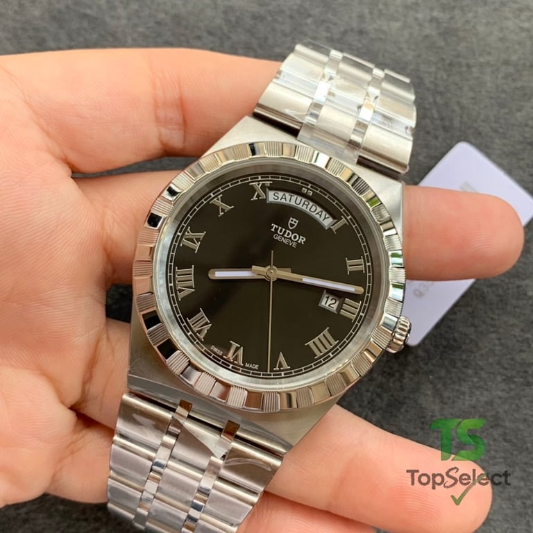 Tudor Royal Day-Date 41mm Black Dial - 8