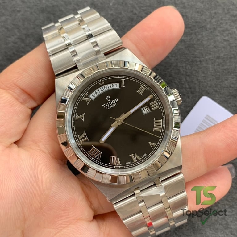 Tudor Royal Day-Date 41mm Black Dial - 9