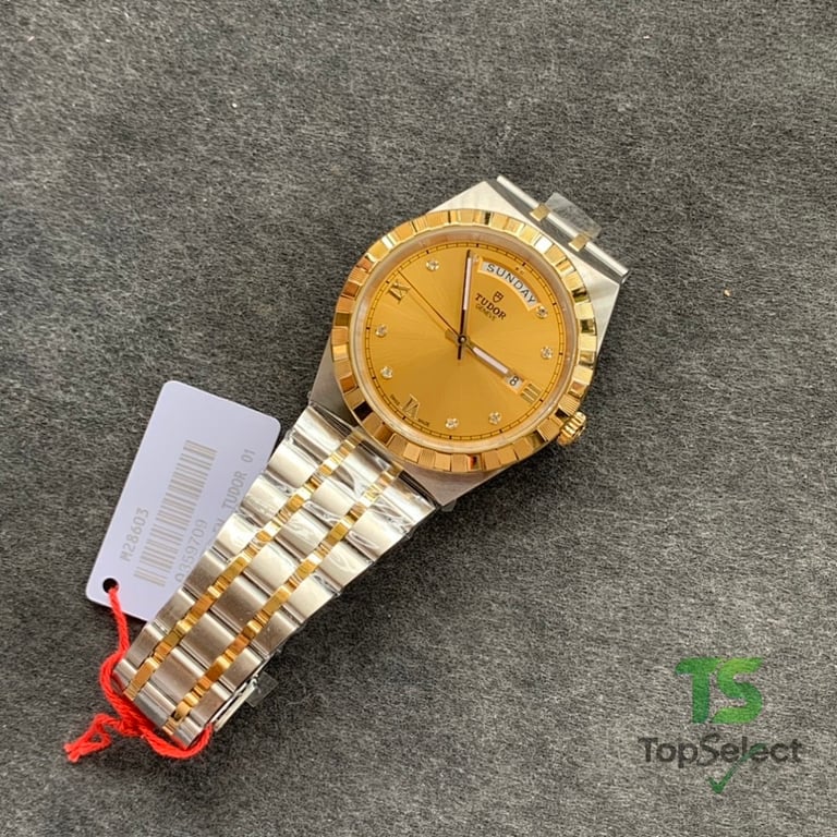 Tudor Royal 41mm Gold Dial 28603 - 3