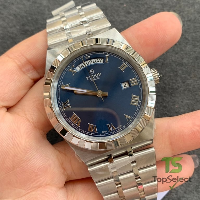 Tudor Royal 41mm Blue Dial 28600 - 9