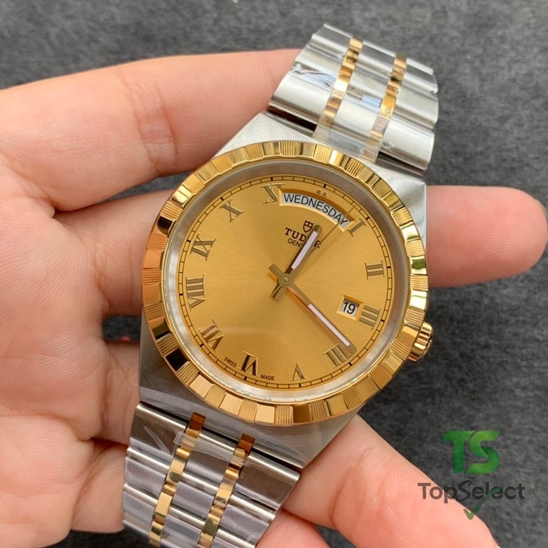 Tudor Royal 41mm Gold Dial 28603 - 7