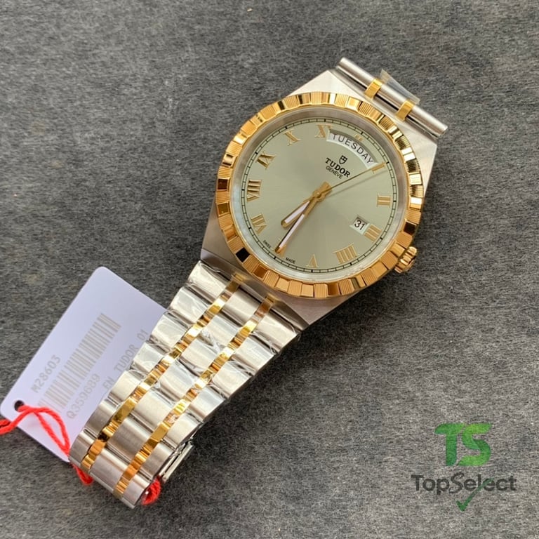 Tudor Royal 41mm Day-Date Silver Dial 28603 - 2