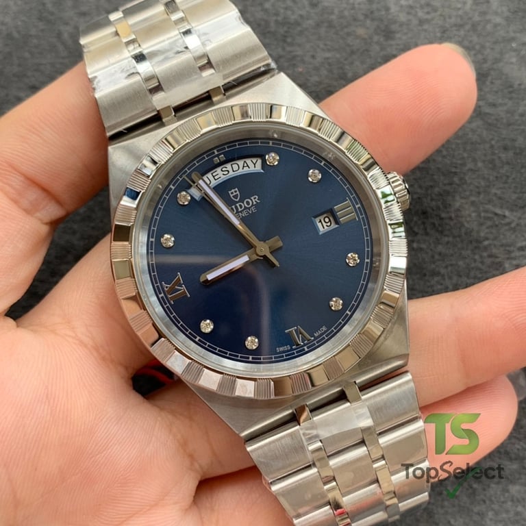 Tudor Royal 41mm Blue Dial 28600 - 6