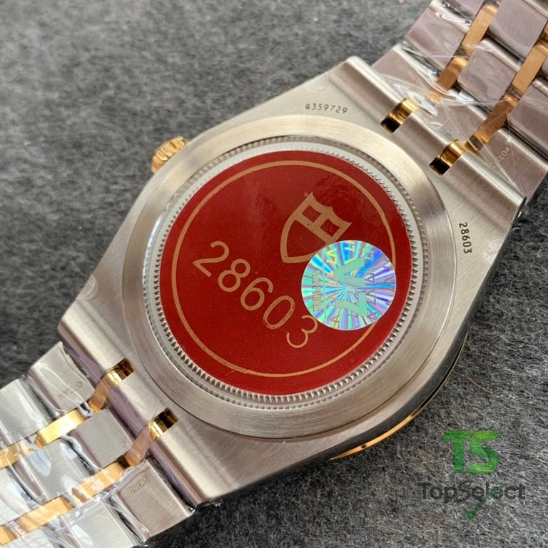 Tudor Royal 41mm 28603 Black Dial - 4
