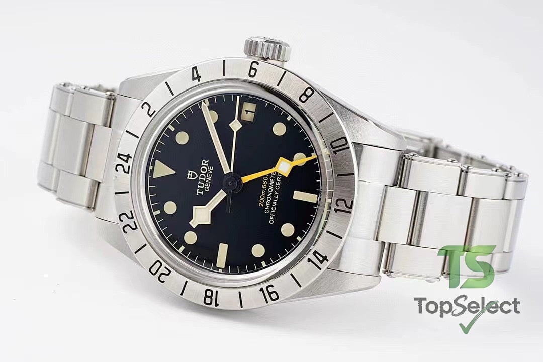 Tudor Black Bay Pro GMT 39mm - 3