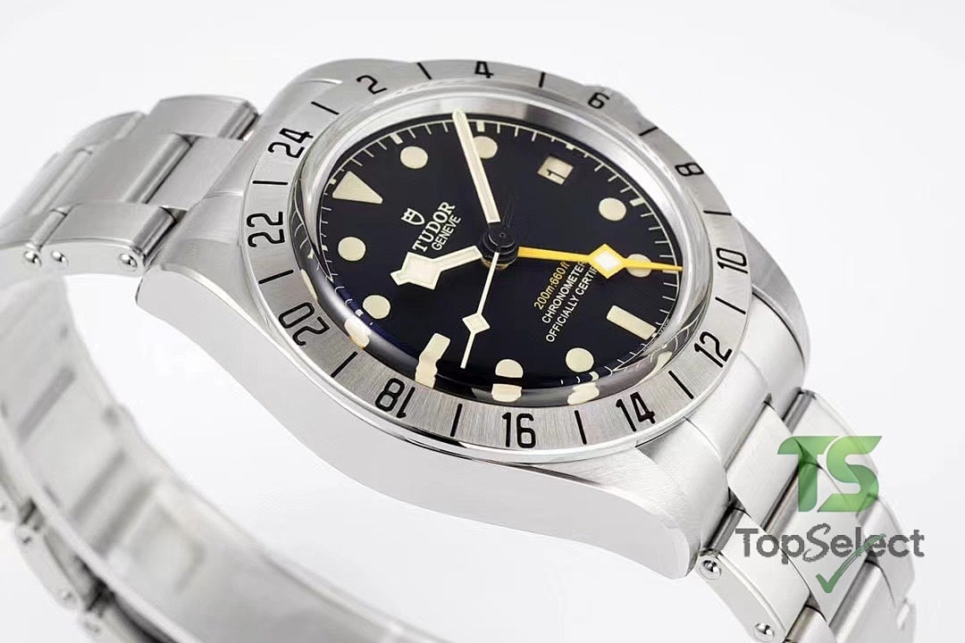 Tudor Black Bay Pro GMT 39mm - 7