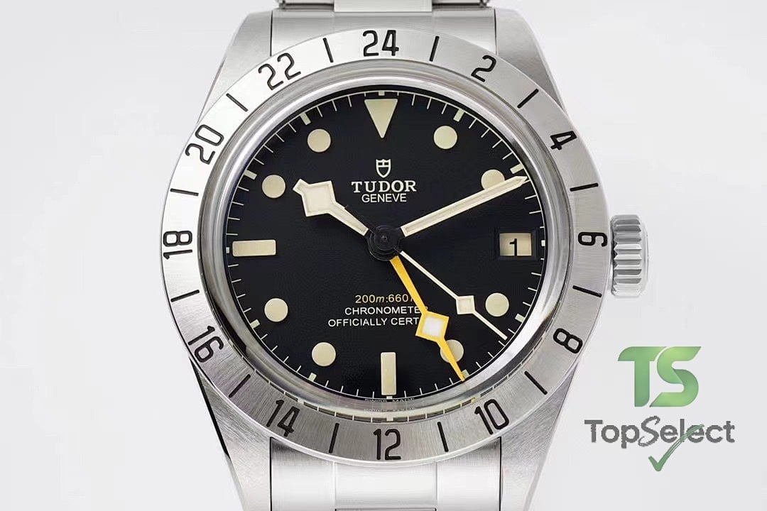 Tudor Black Bay Pro GMT 39mm - 8