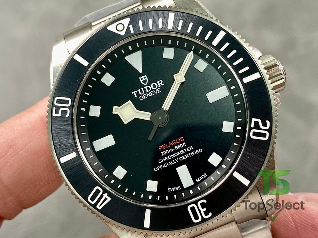 Tudor Pelagos 39 Titanium Black Dial - 4