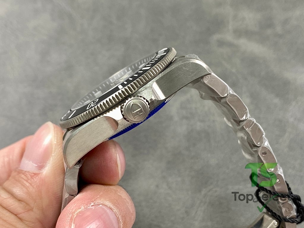 Tudor Pelagos 39 Titanium Black Dial - 9
