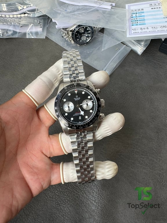Tudor Black Bay Chrono Black Dial - 7