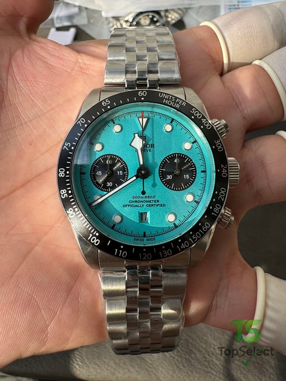 Tudor Black Bay Chrono Turquoise Dial - 4