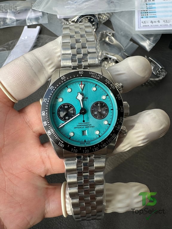 Tudor Black Bay Chrono Turquoise Dial - 6