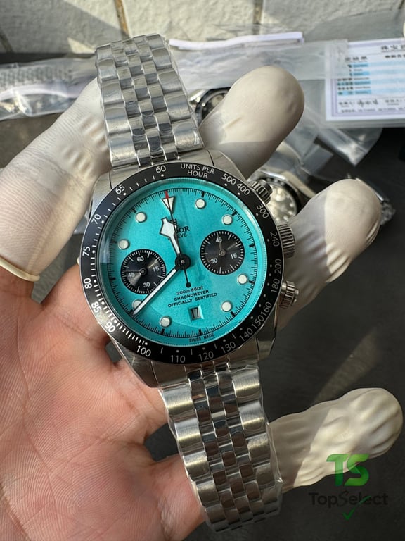 Tudor Black Bay Chrono Turquoise Dial - 8