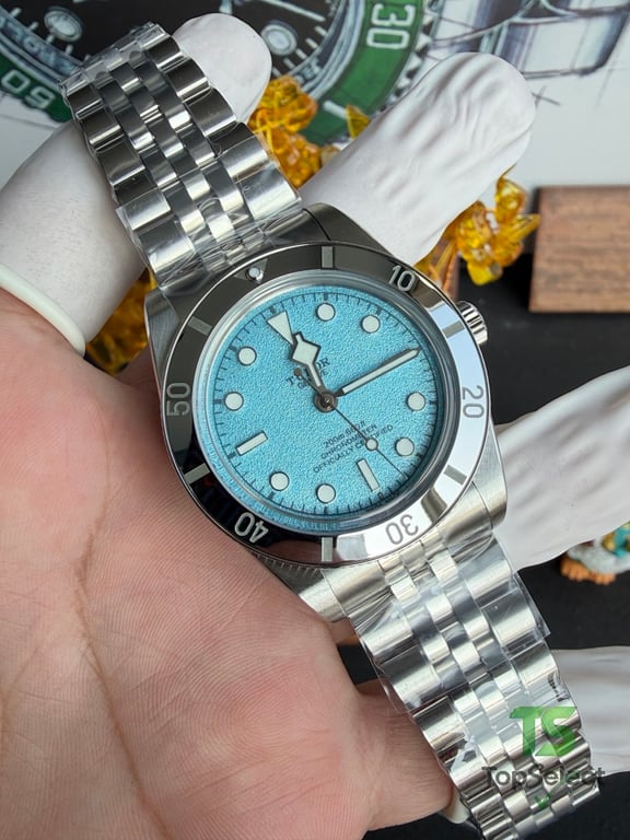 Tudor Black Bay 54 M79000 Extreme Blue 37mm - 17