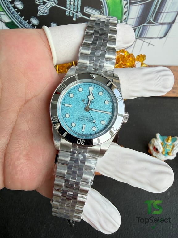 Tudor Black Bay 54 M79000 Extreme Blue 37mm - 18