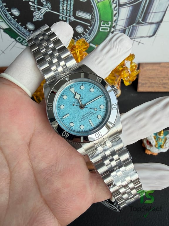 Tudor Black Bay 54 M79000 Extreme Blue 37mm - 19