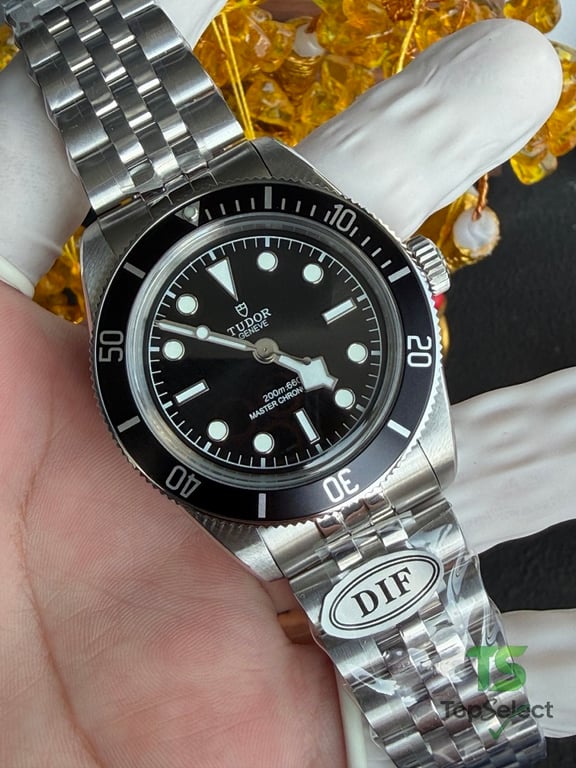 Tudor Black Bay Monochrome Black - 7