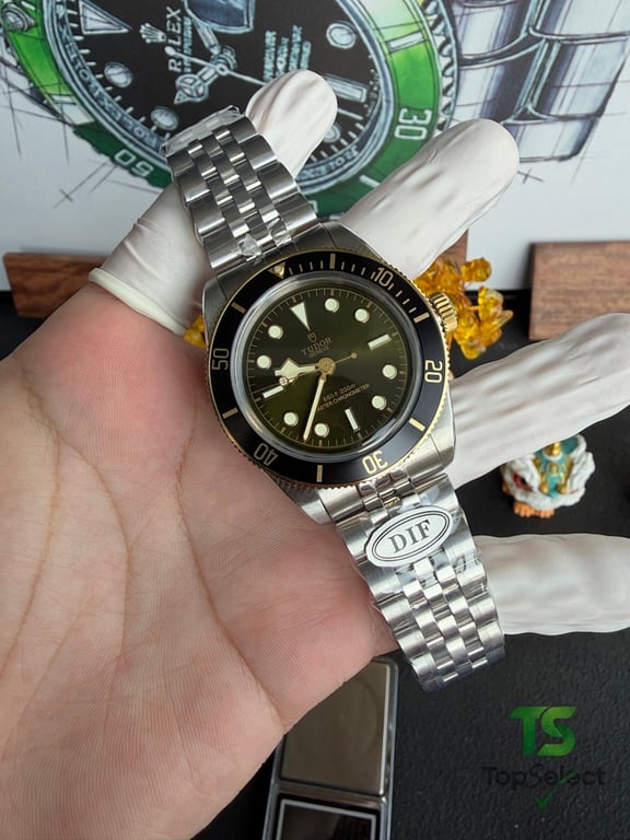 Tudor Black Bay Harrods 175th Anniversary Edition - 19