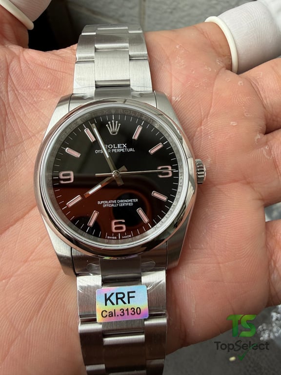 Rolex Oyster Perpetual 116000 - 20