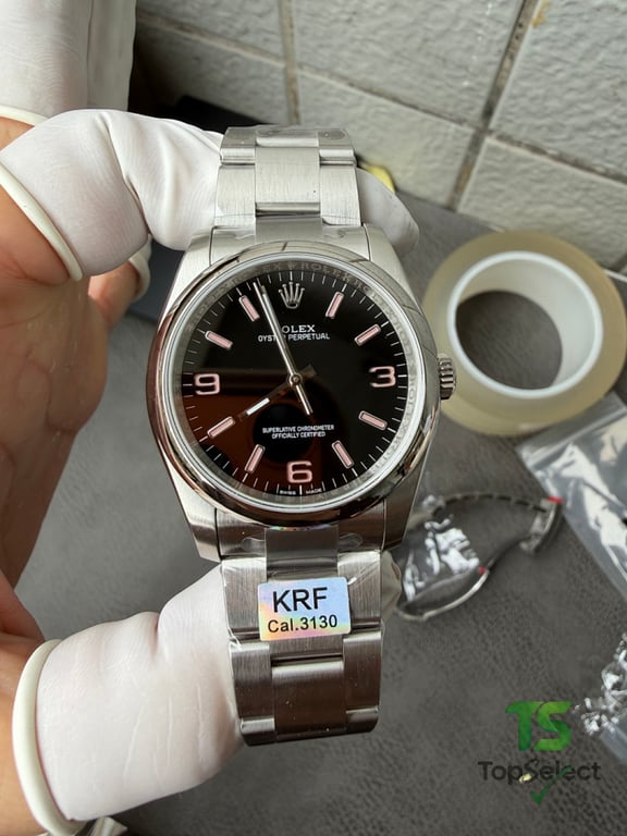 Rolex Oyster Perpetual 116000 - 8