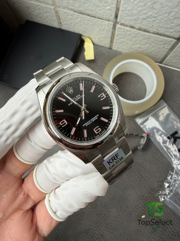 Rolex Oyster Perpetual 116000 - 9